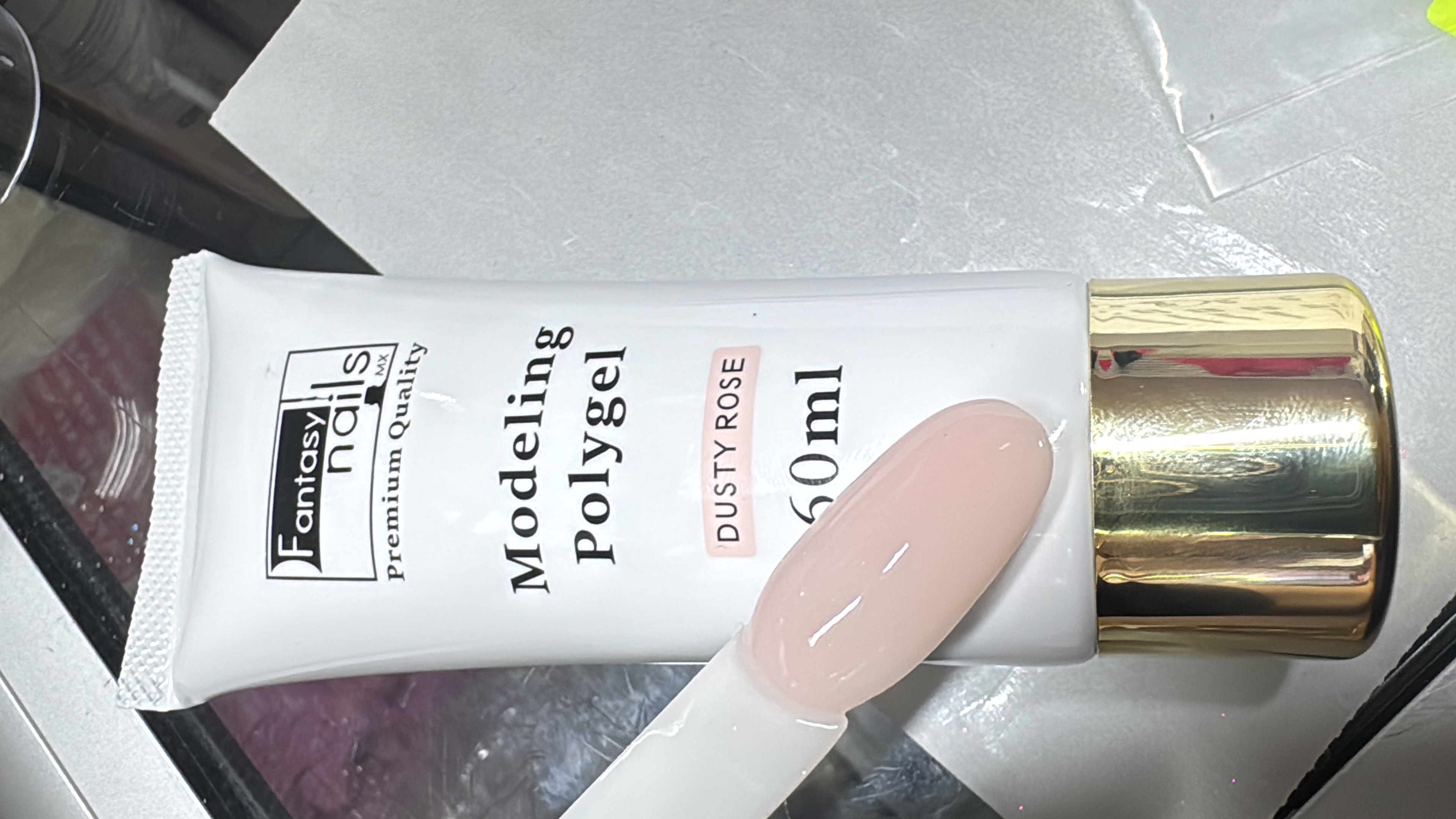 Modeling Polygel Dusty Rose