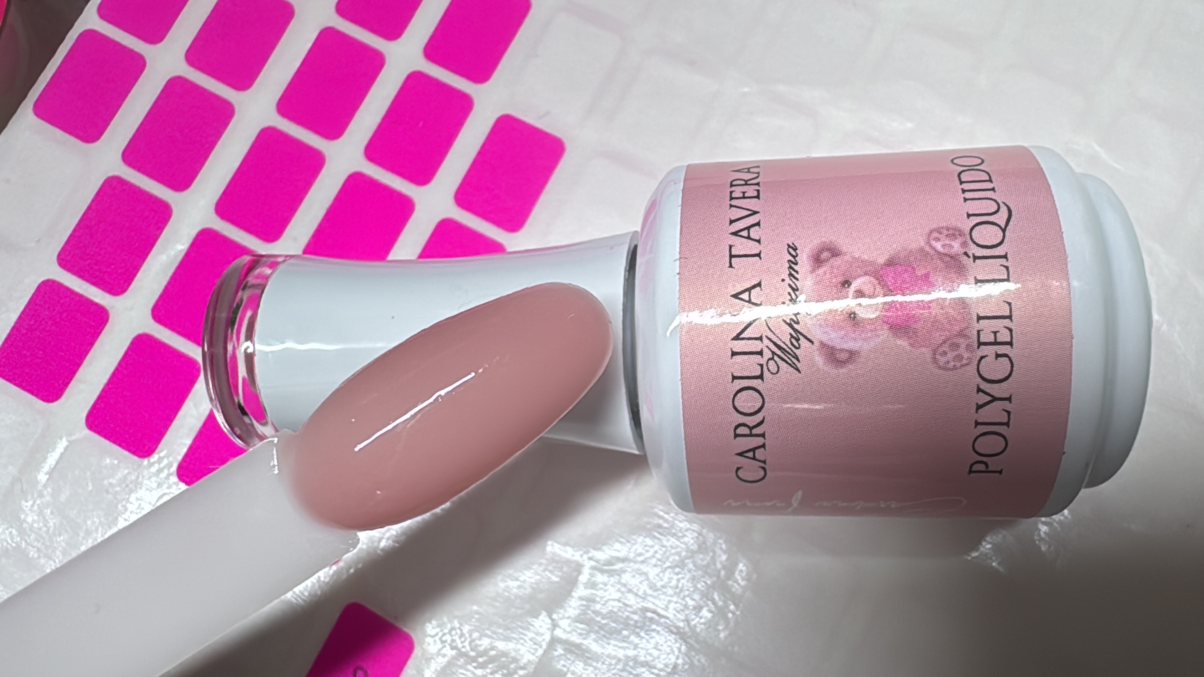 Polygel Líquido Petal Peach Carolina Tavera