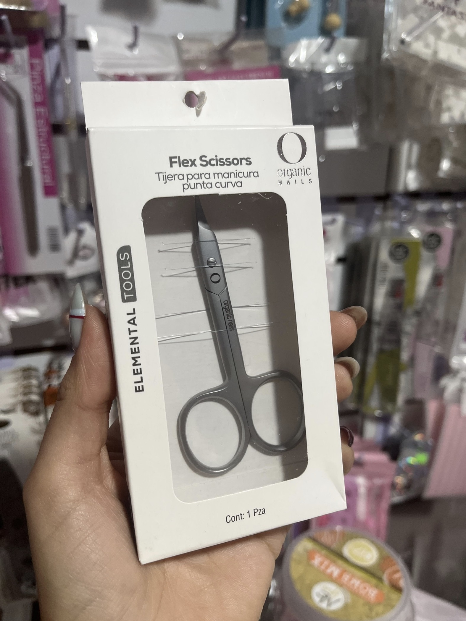 AGOTADO Tijera para manicura punta curva