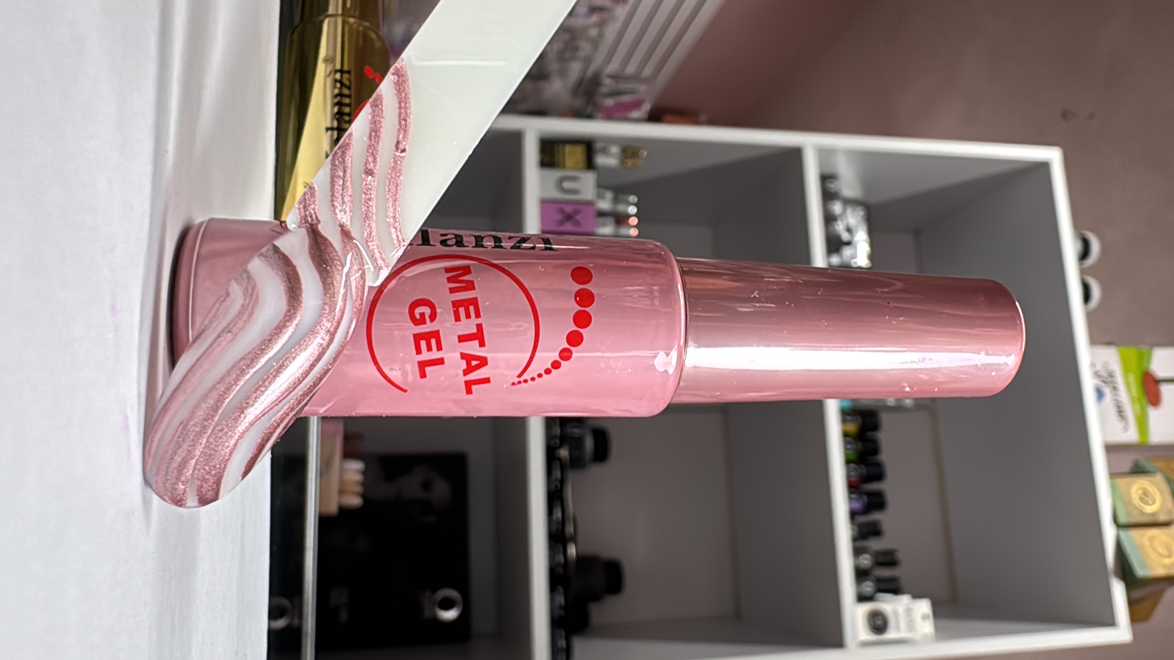 Liner Metal Rosa (Q060)