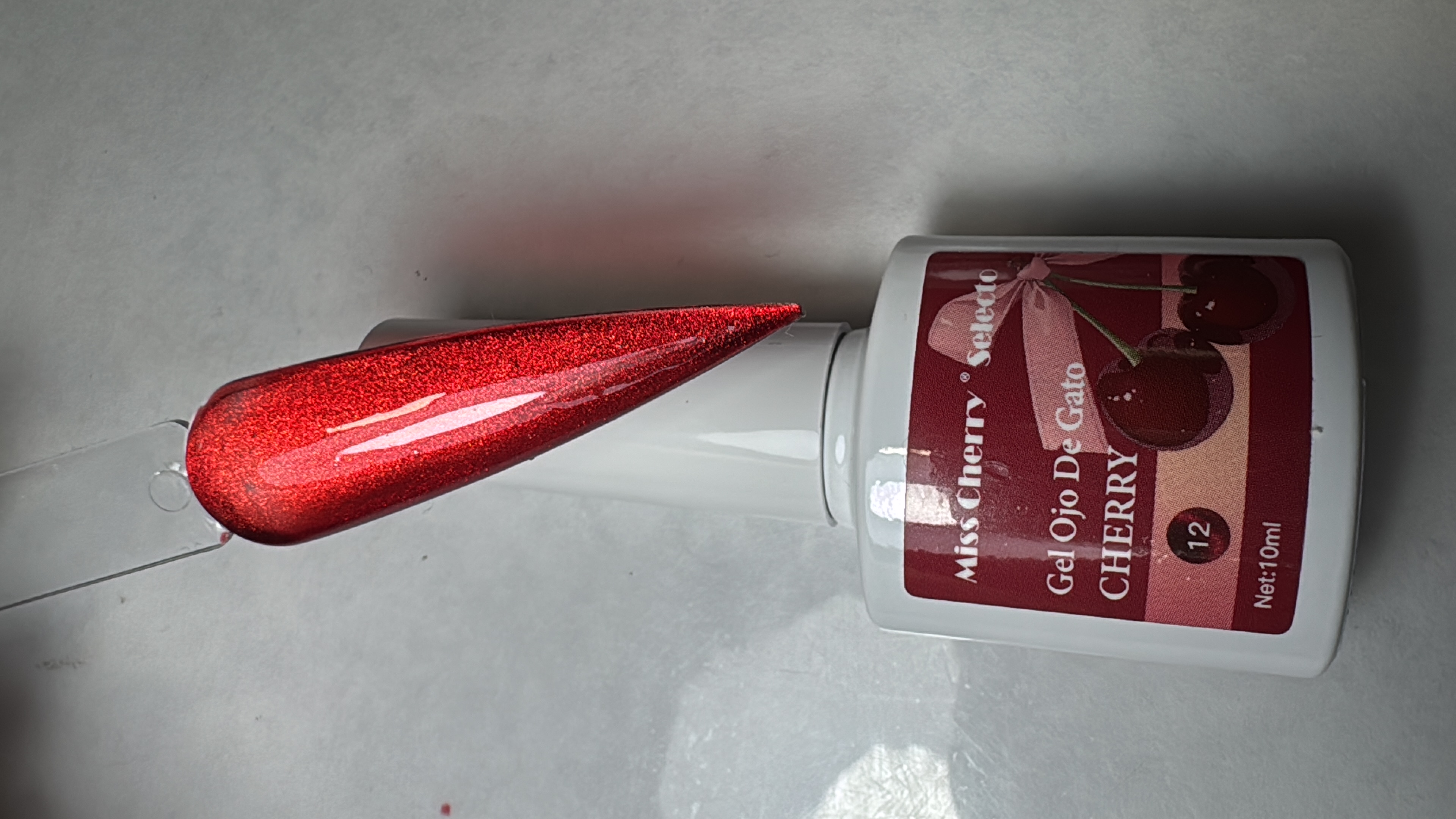 Ojo de Gato Cherry Rojo 12