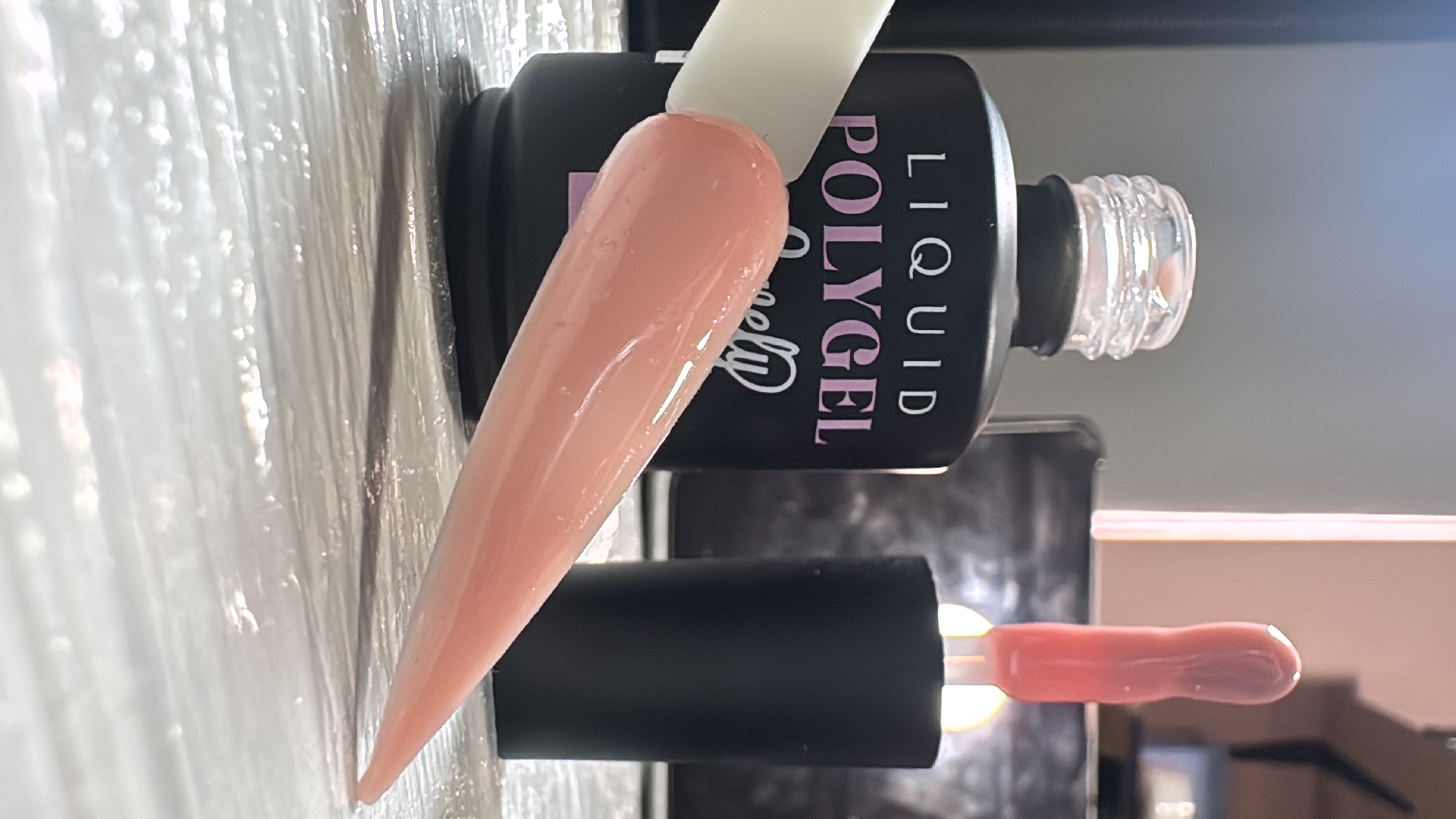 AGOTADO Polygel Líquido YA72