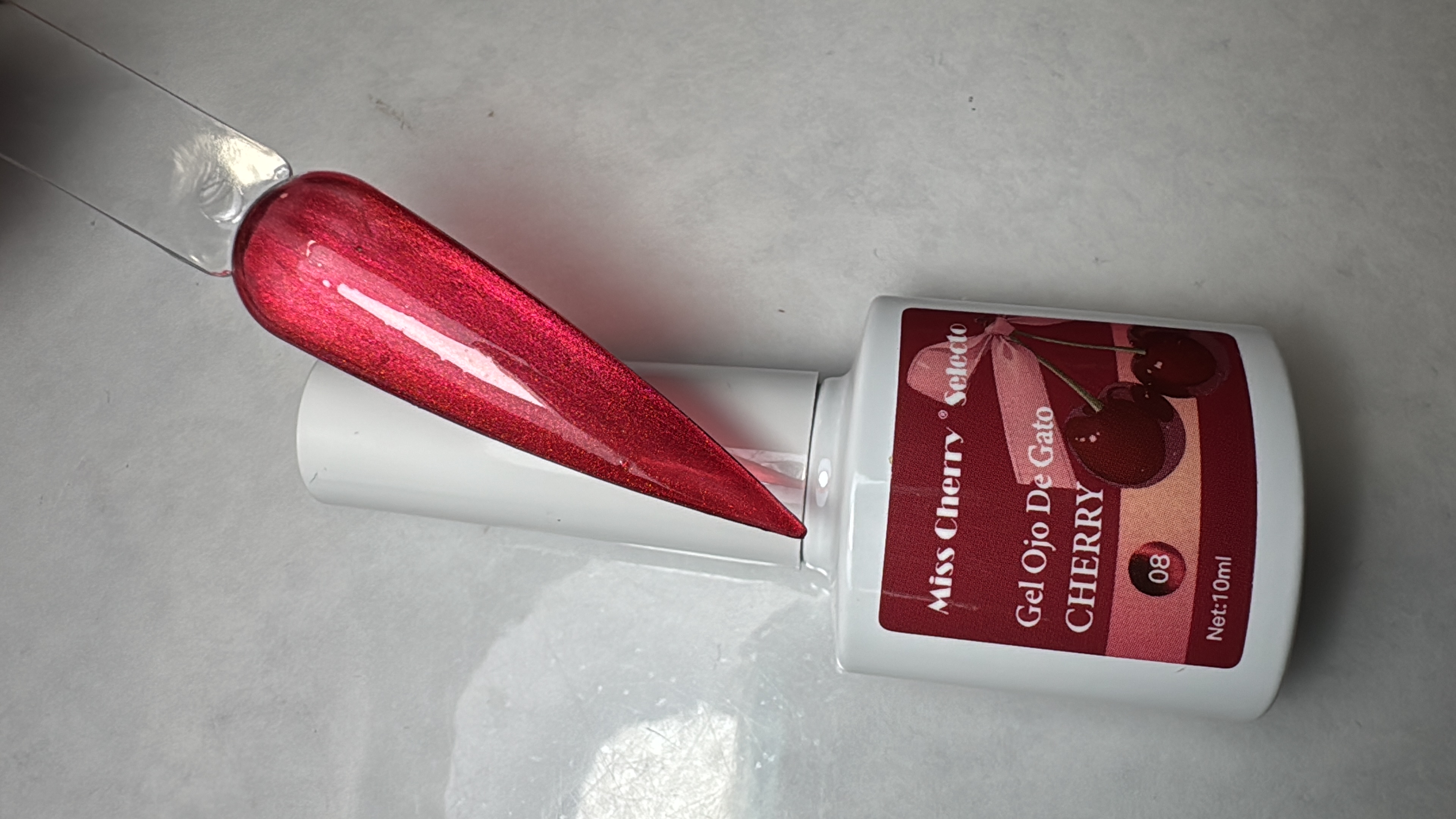 Ojo de Gato Cherry Rojo 08