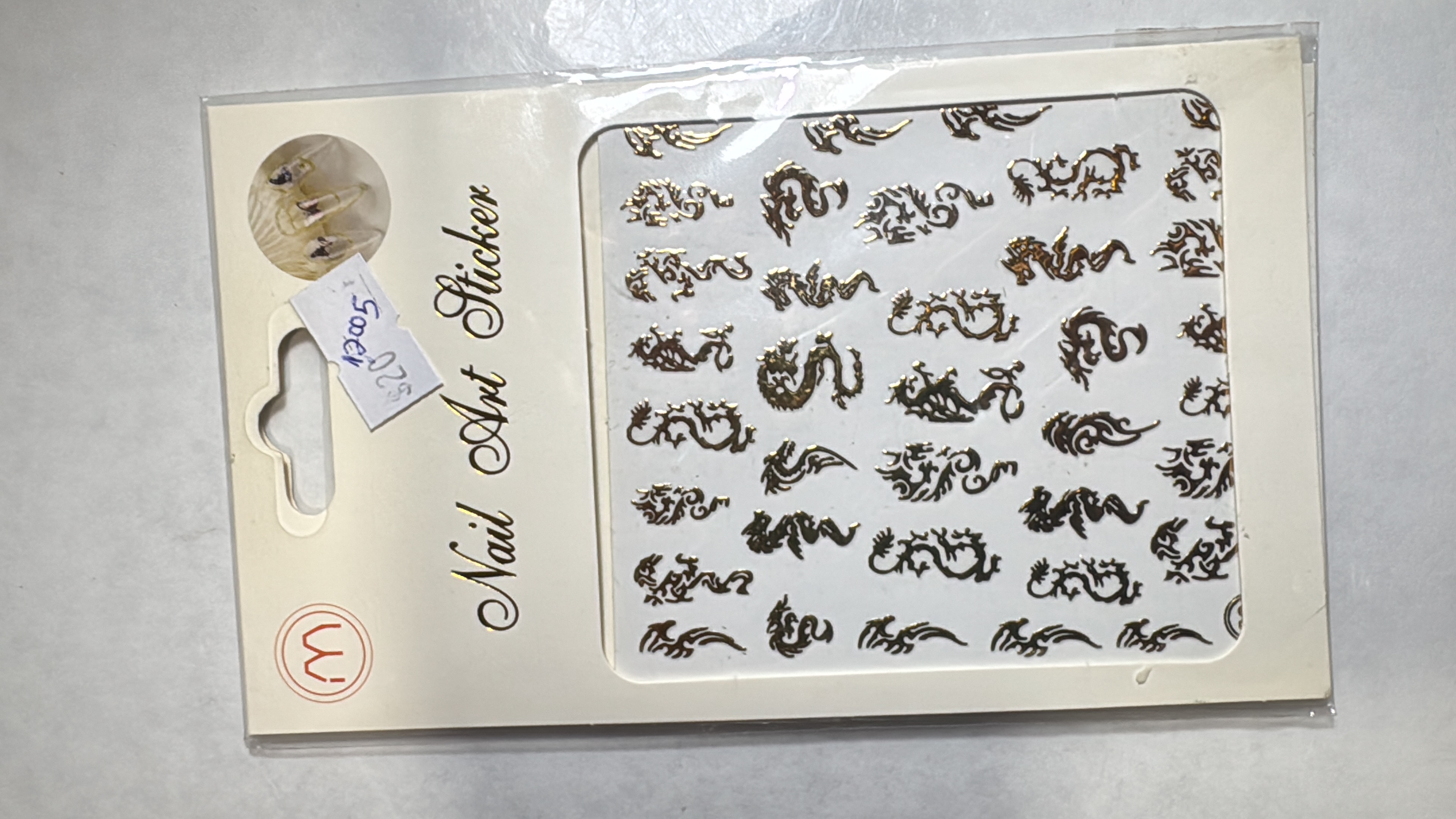 Sticker Dragón Dorado