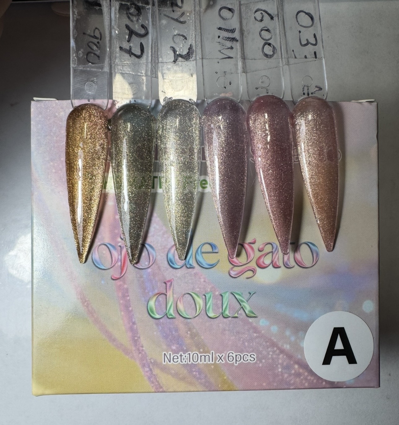 Gama Ojo de Gato Doux A