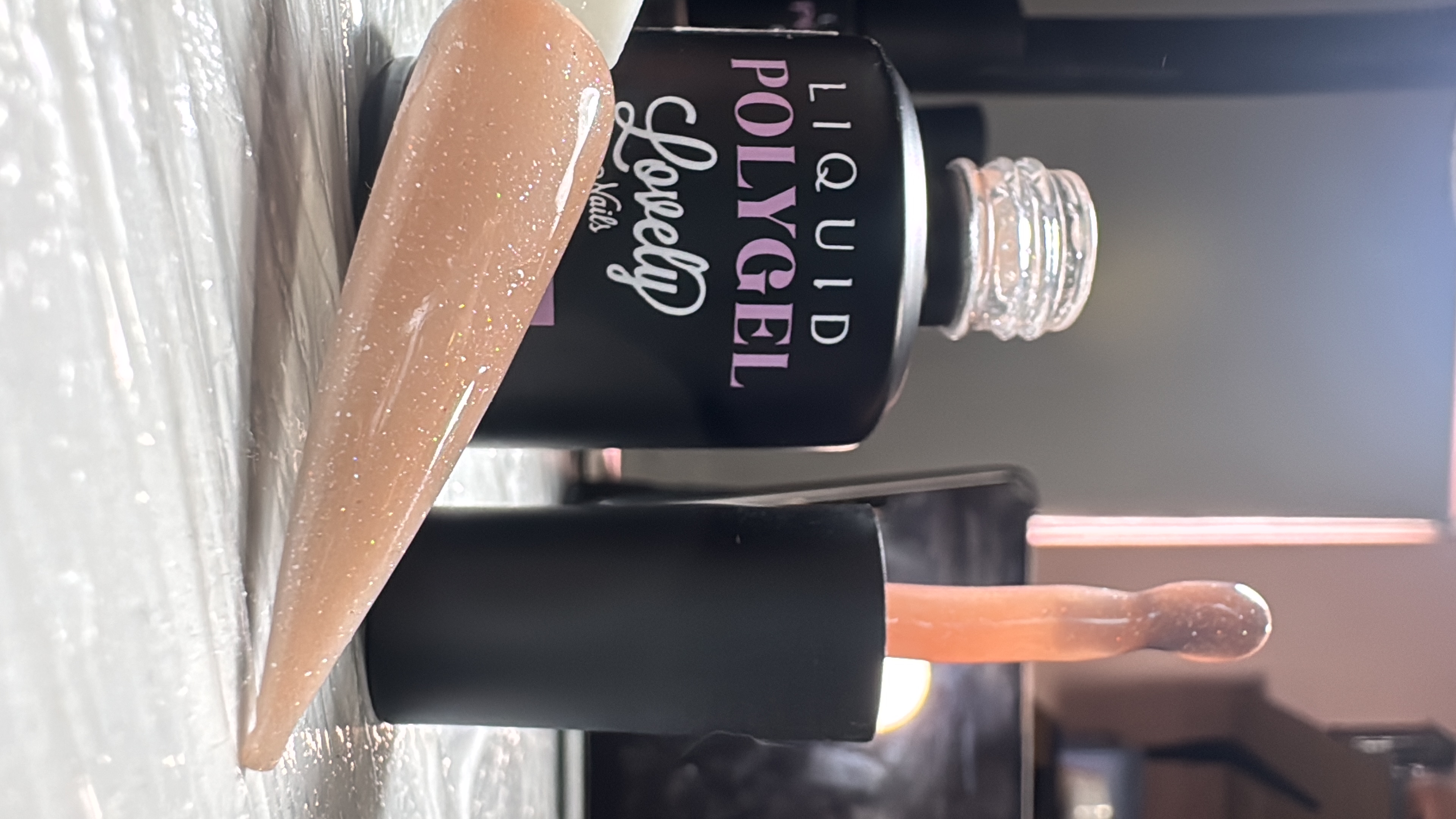 AGOTADO Polygel líquido YB75