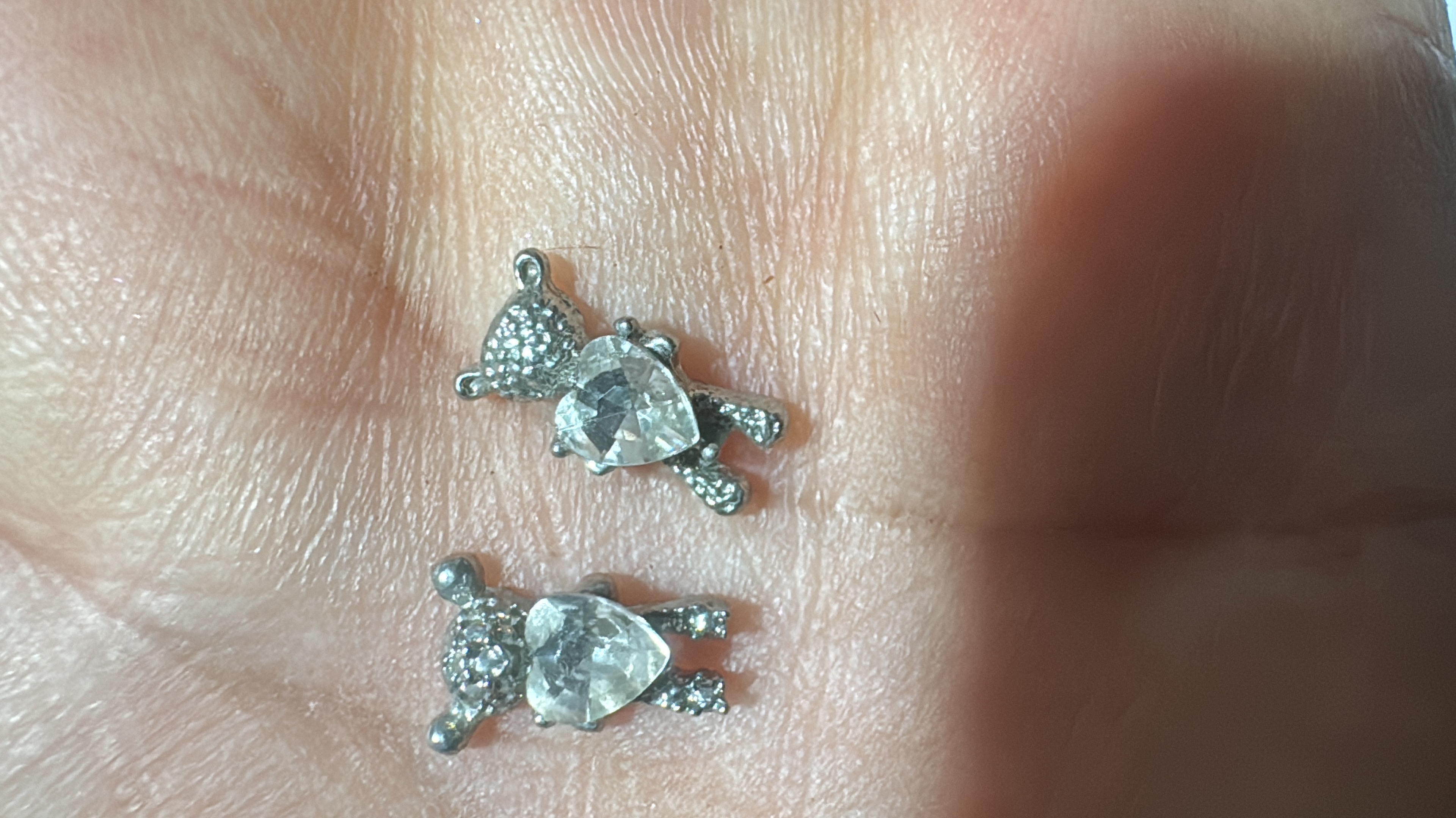 Dije oso chico plata