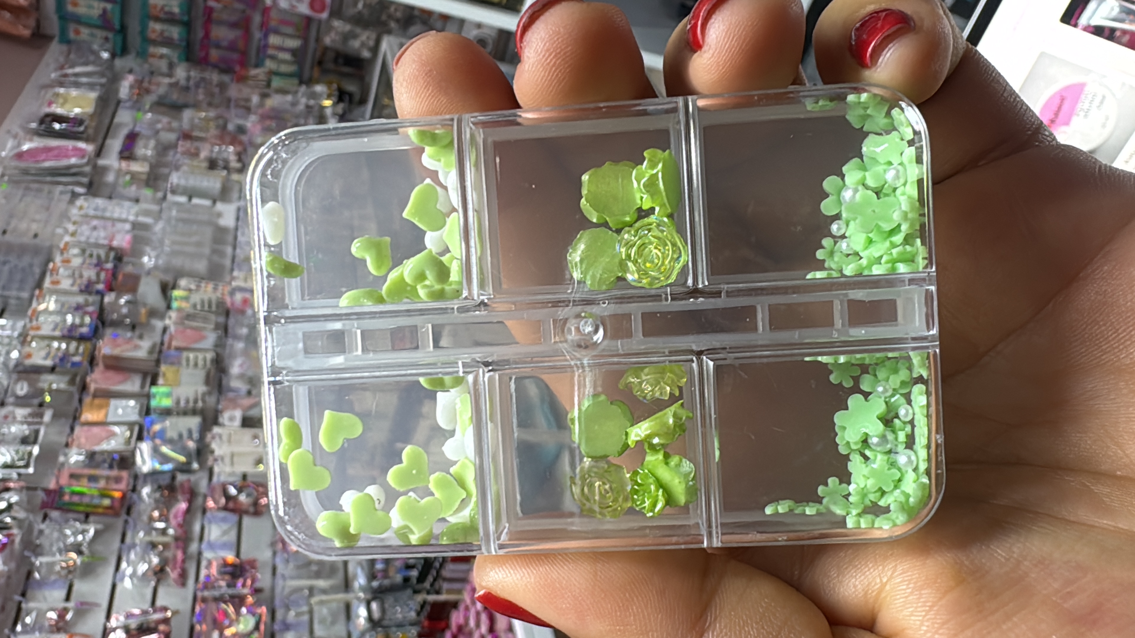 Decoración Flores y Corazones Verde (y012)