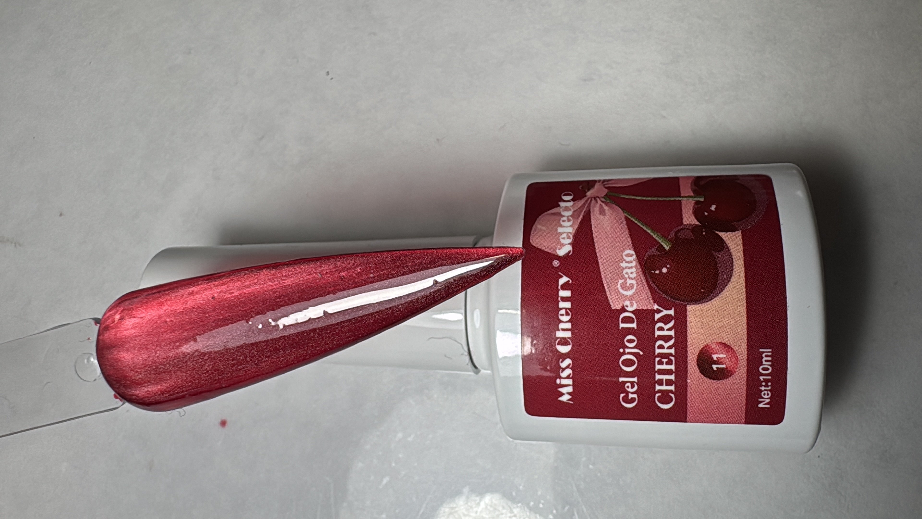 Ojo de Gato Cherry Rojo 11