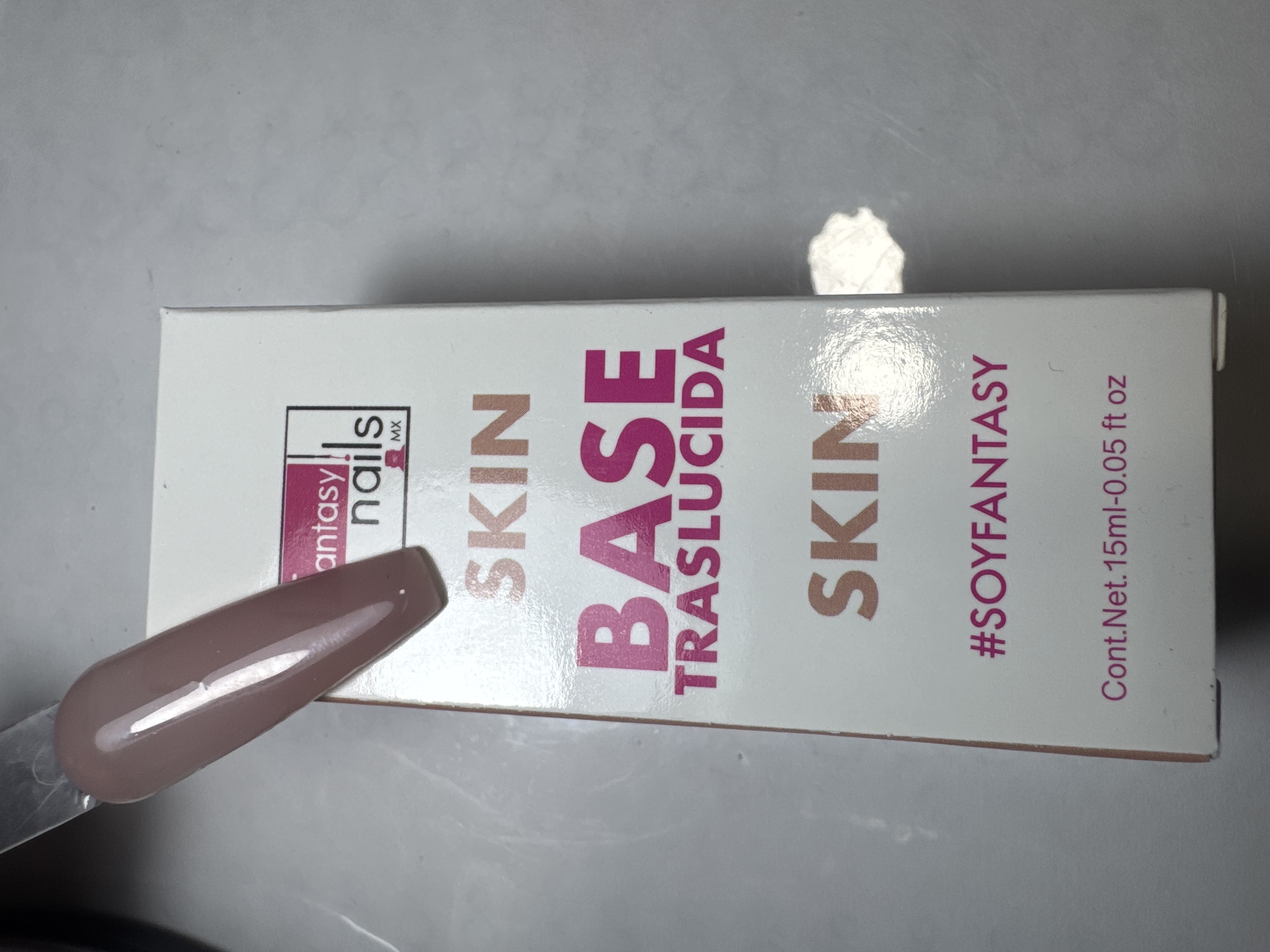 Base Traslúcida SKIN