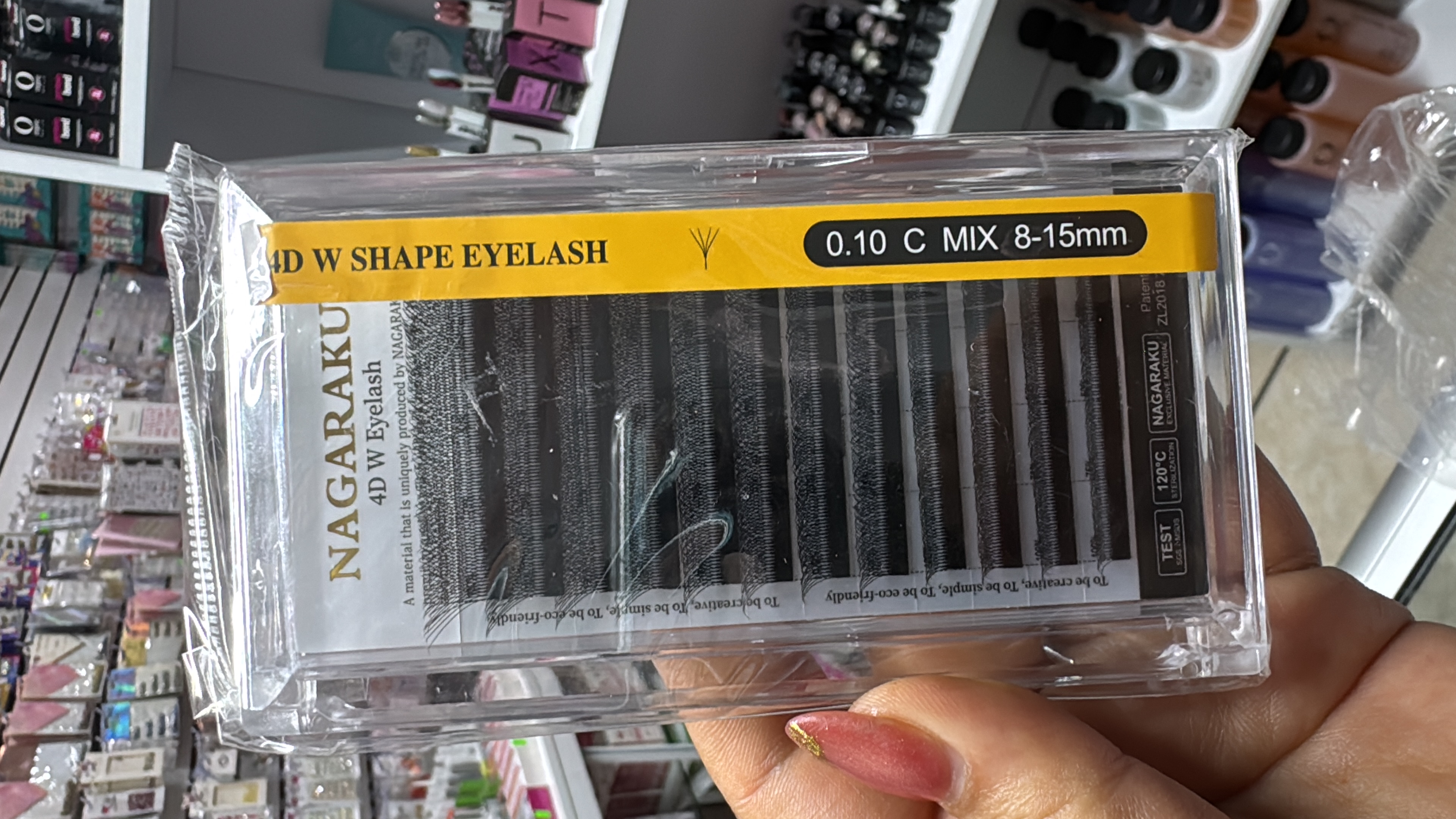 Pestañas 4D W 0.10 C MIX (301)