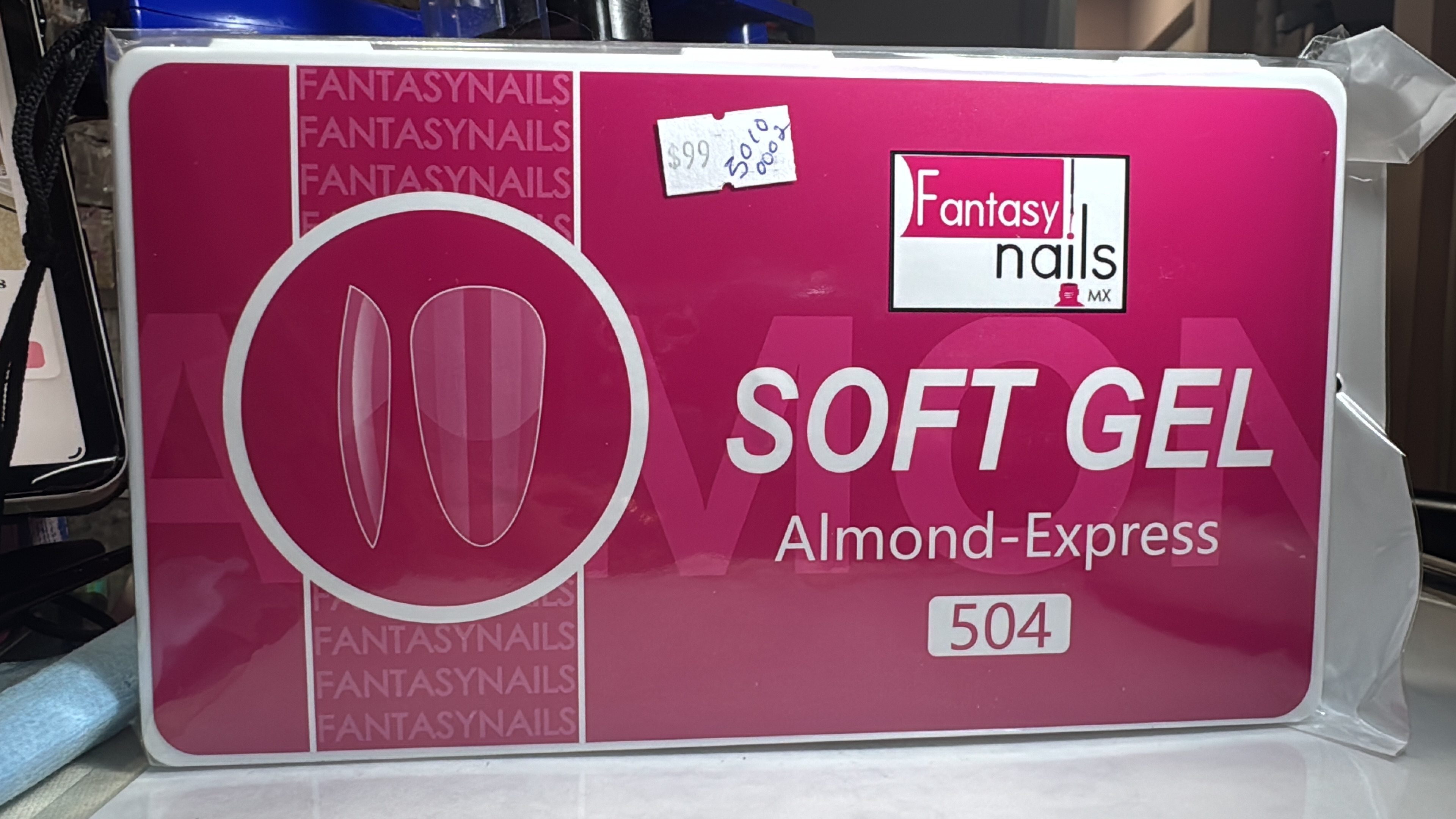 AGOTADO Tip Soft Gel Almond Cristal