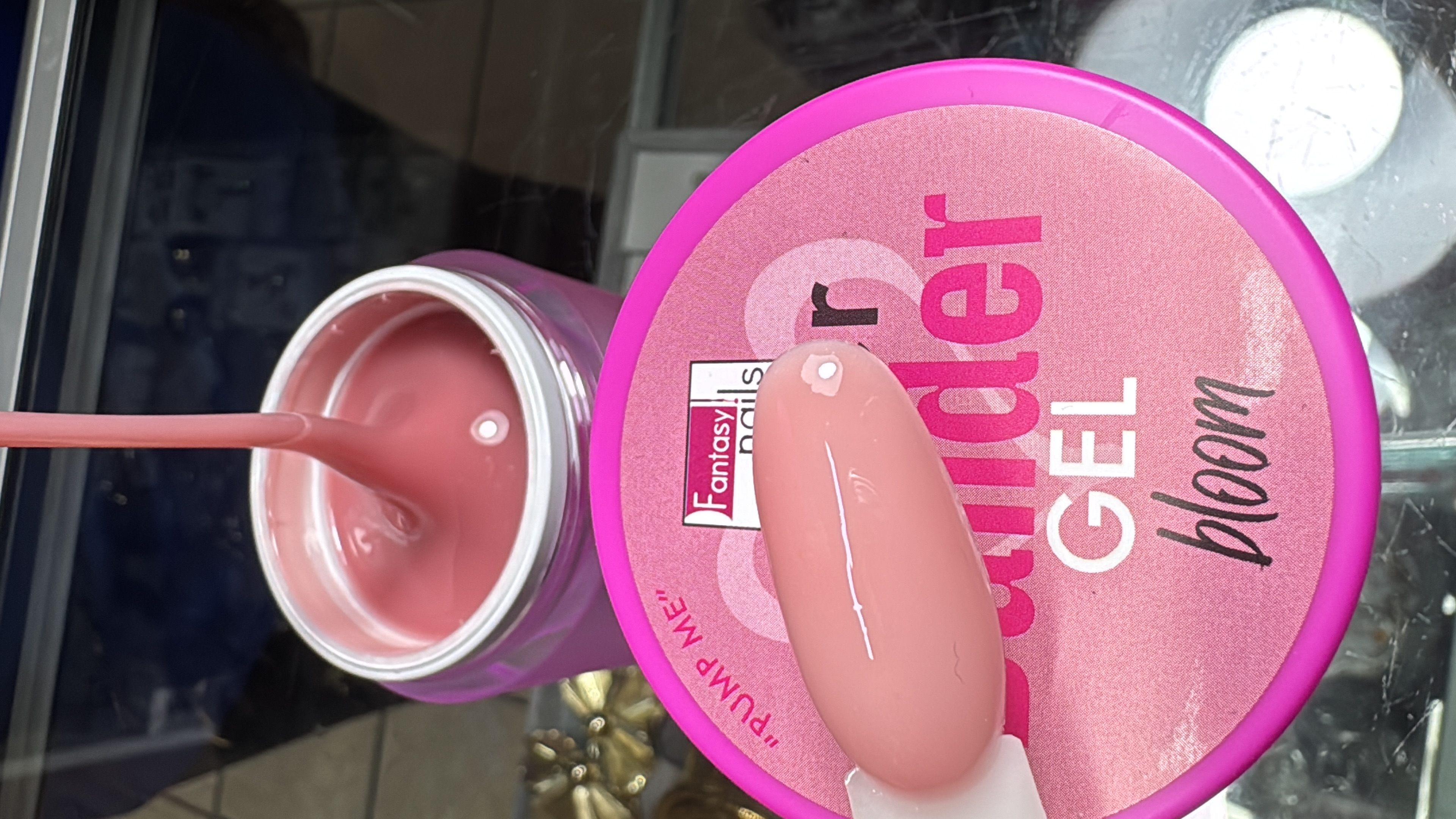 AGOTADO Builder Gel Cover Bloom