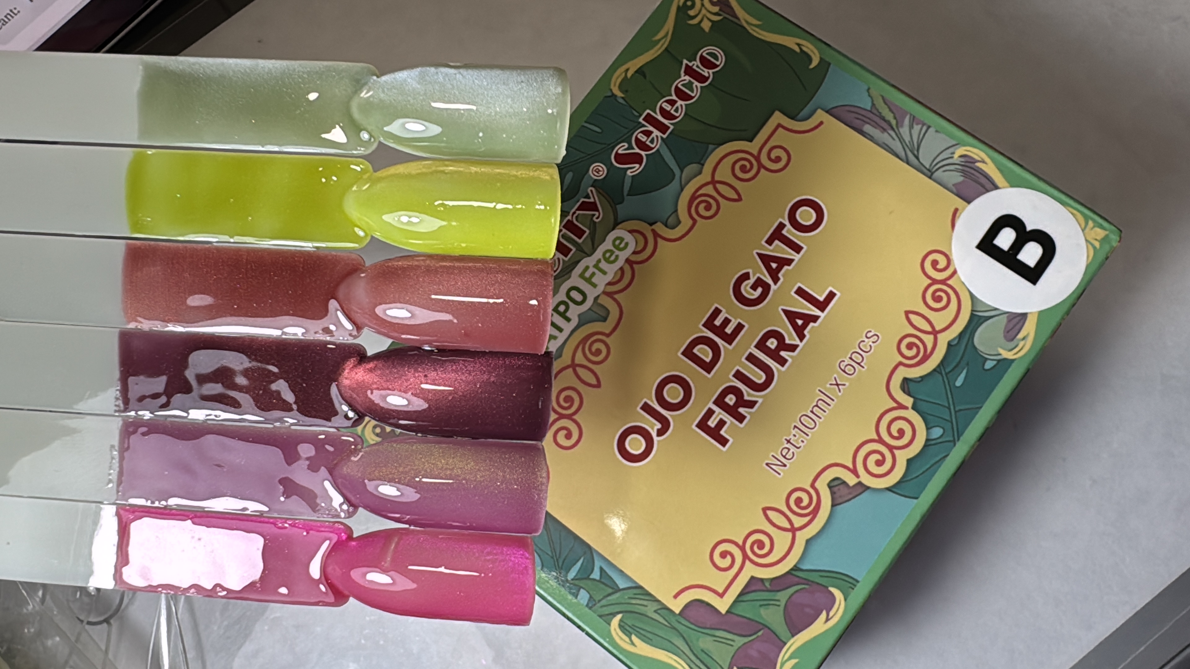 Gama Ojo de Gato Frutal B