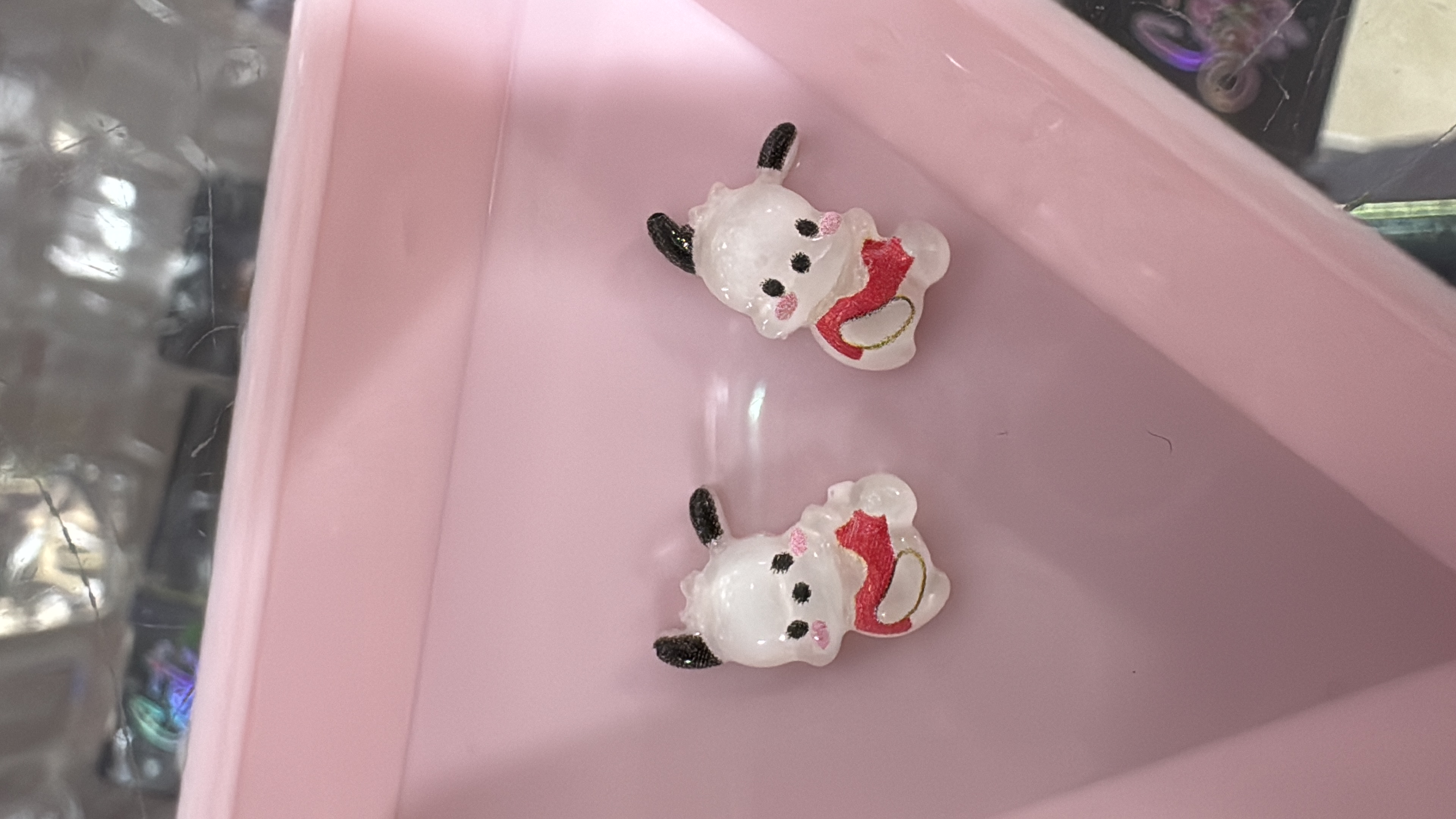 Dije Pochacco Rojo (HK)