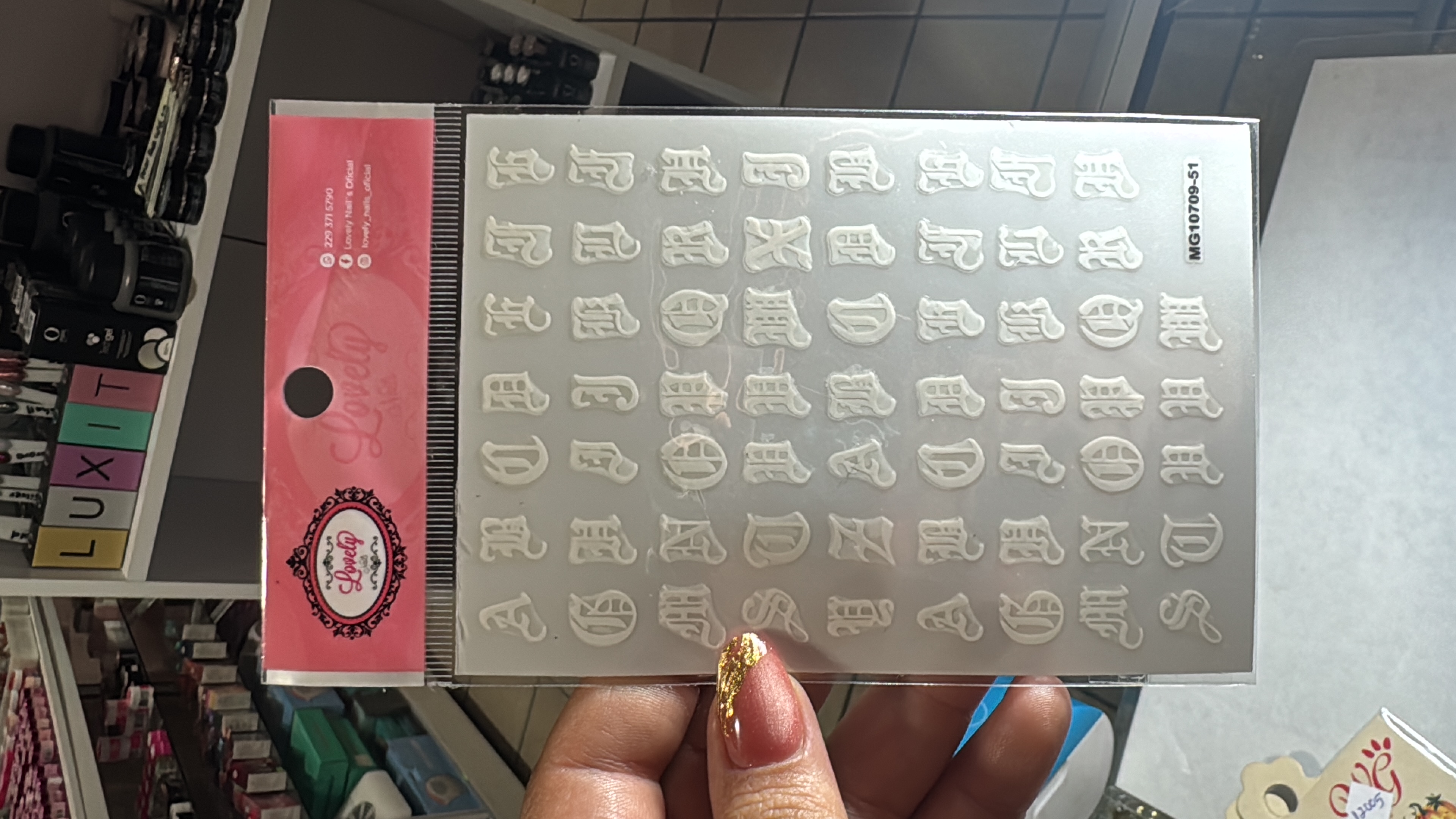 Sticker Letras Gótica Blanco