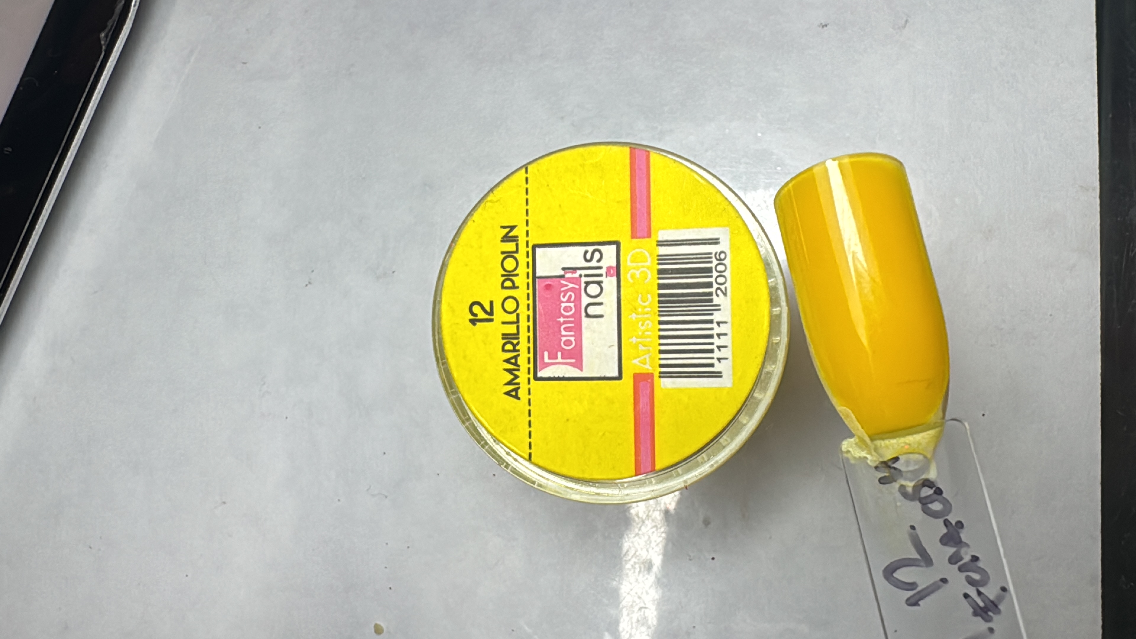 Acrílico Amarillo Piolin 12 8g