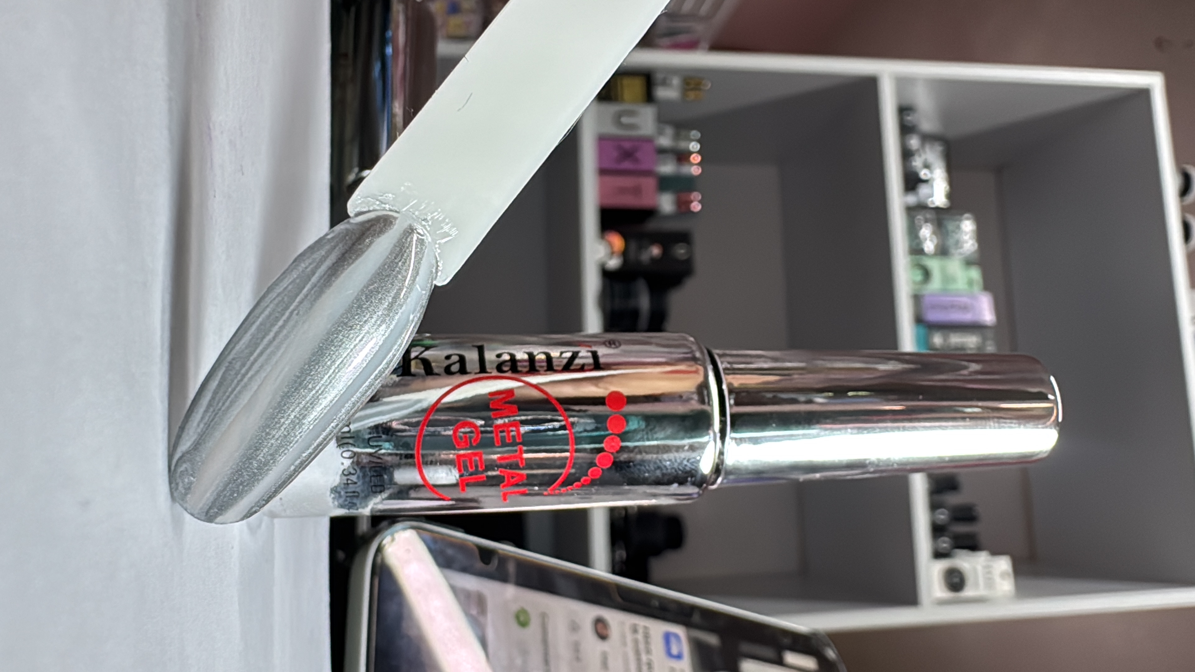 Liner Metal Silver (Q060)