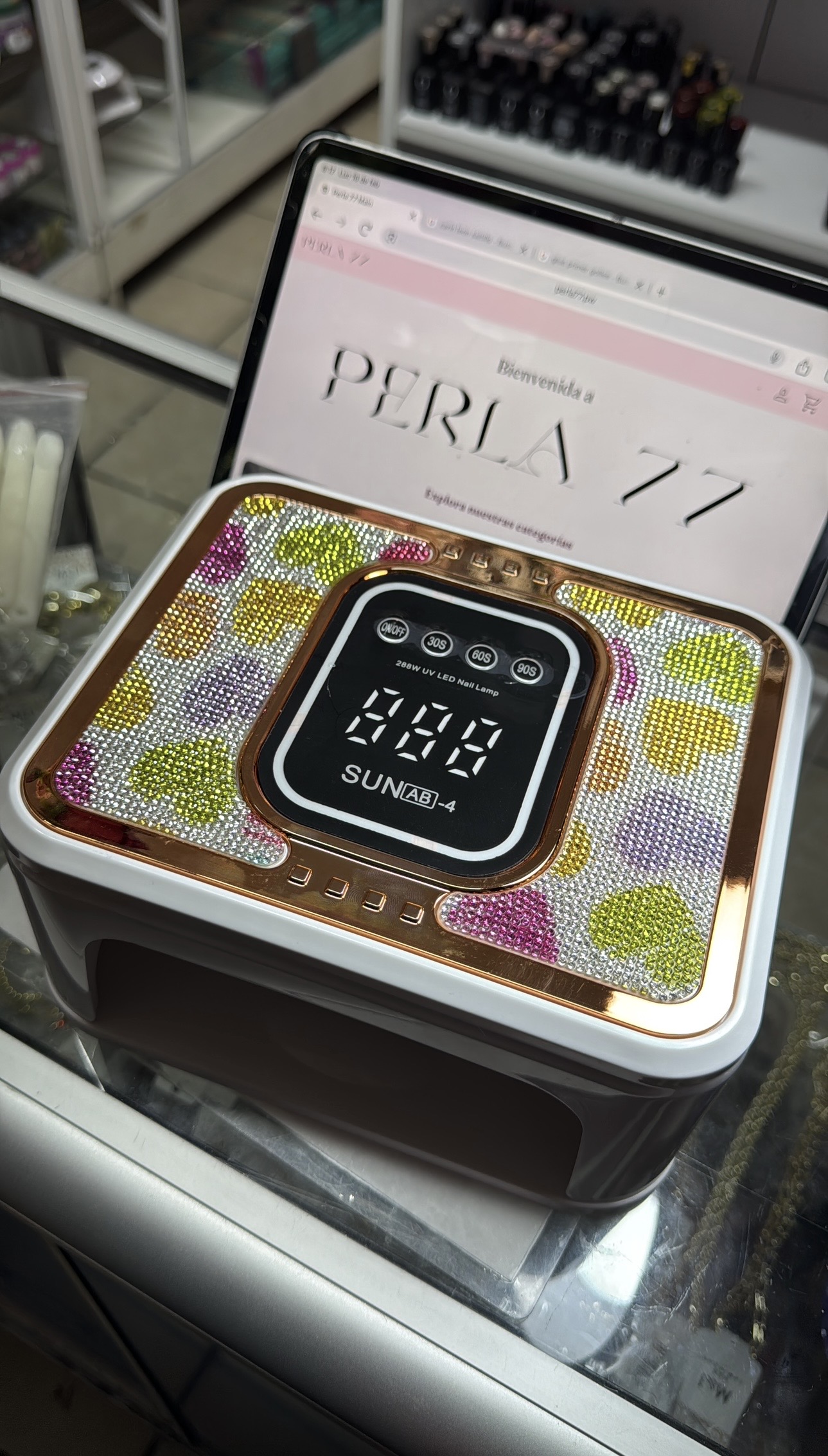 AGOTADO Lámpara SUN AB-4 288W RECARGABLE (corazones)