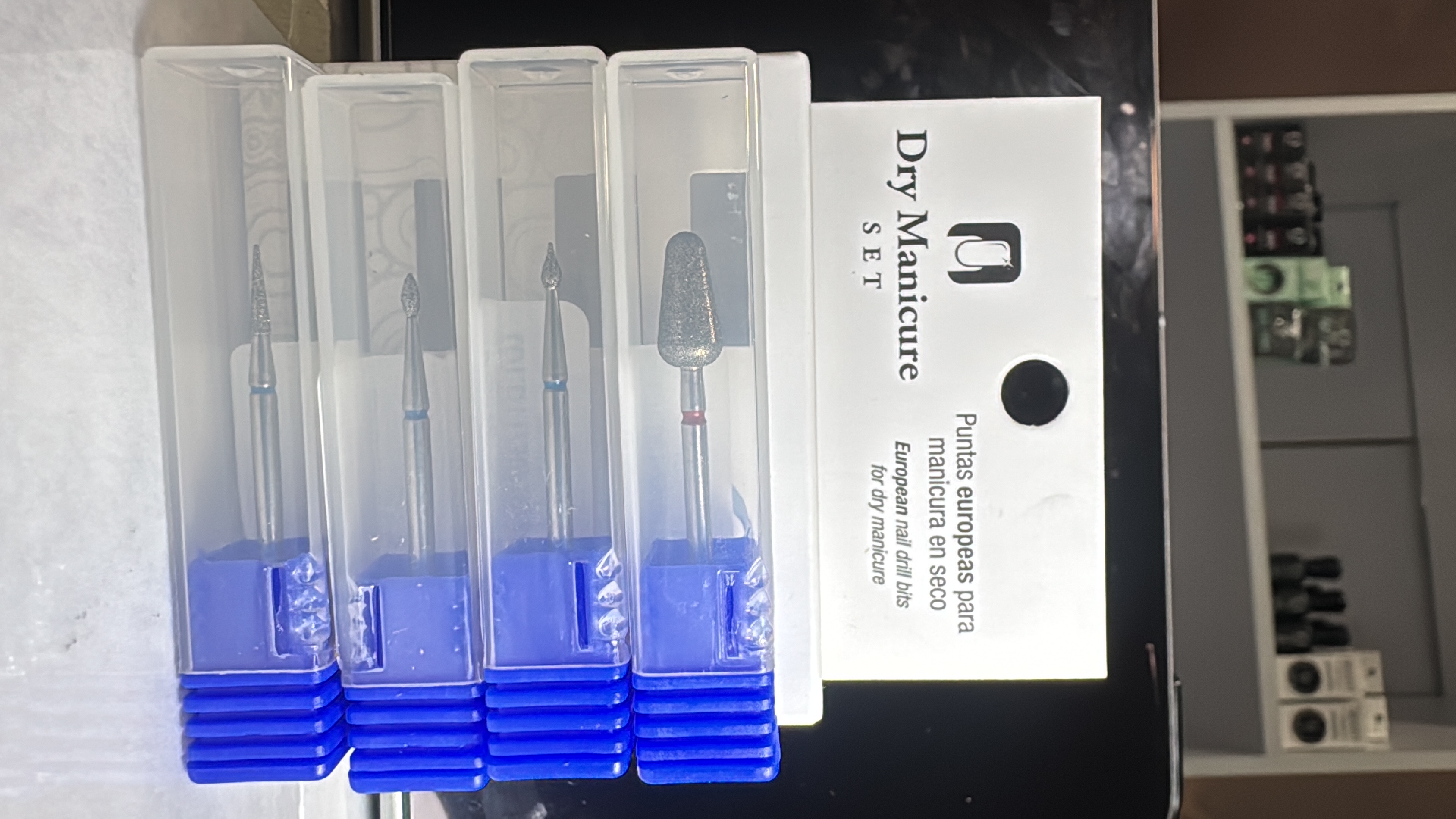 AGOTADO Set Dry Manicure 4 puntas