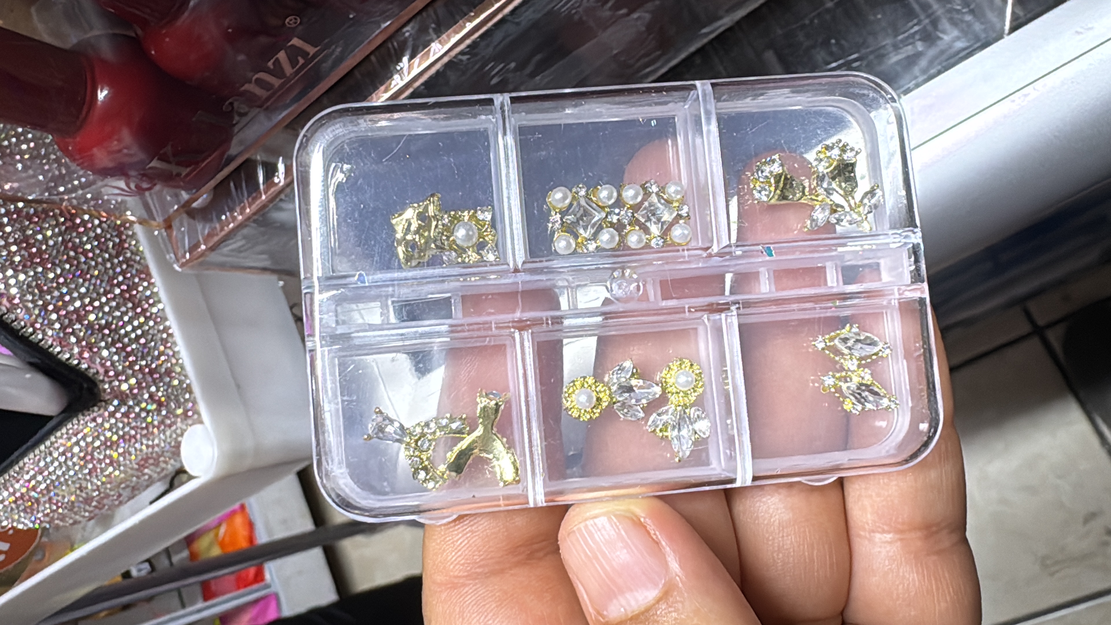 Dije Dorado Flor (D6)