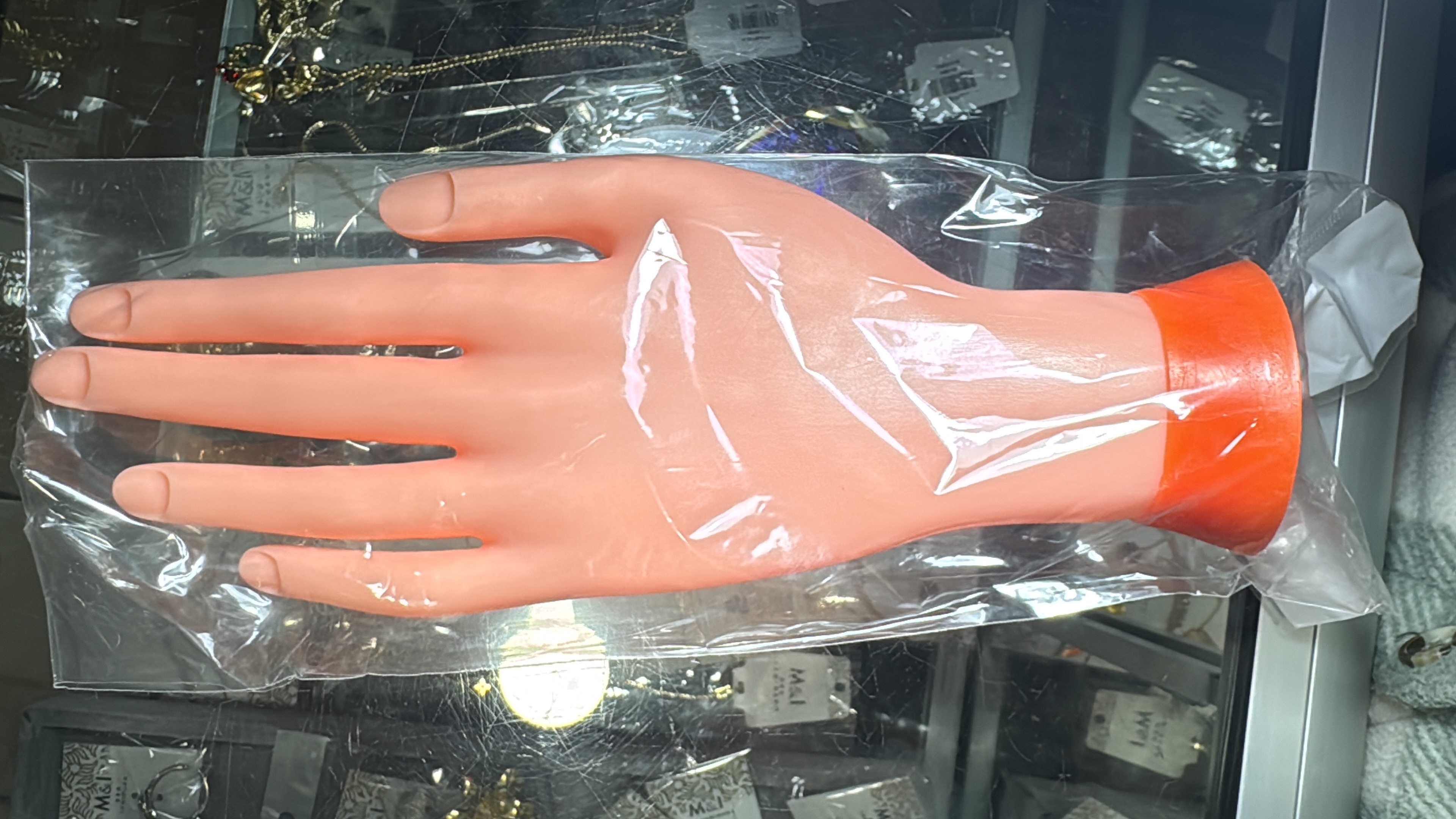 Mano de práctica sin uña